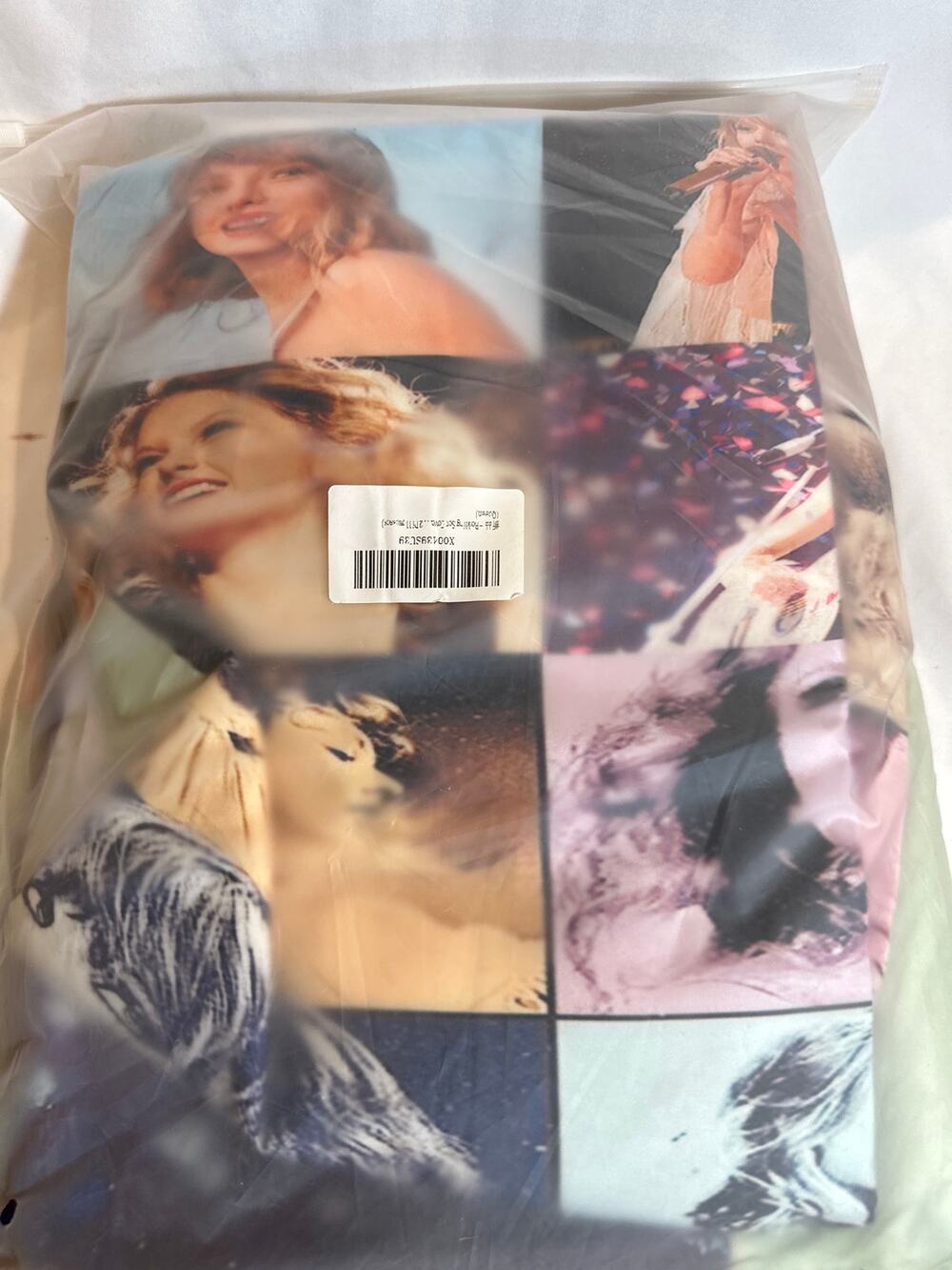 Taylor Swift Queen Duvet Cover and 2 Pillow Case Set New